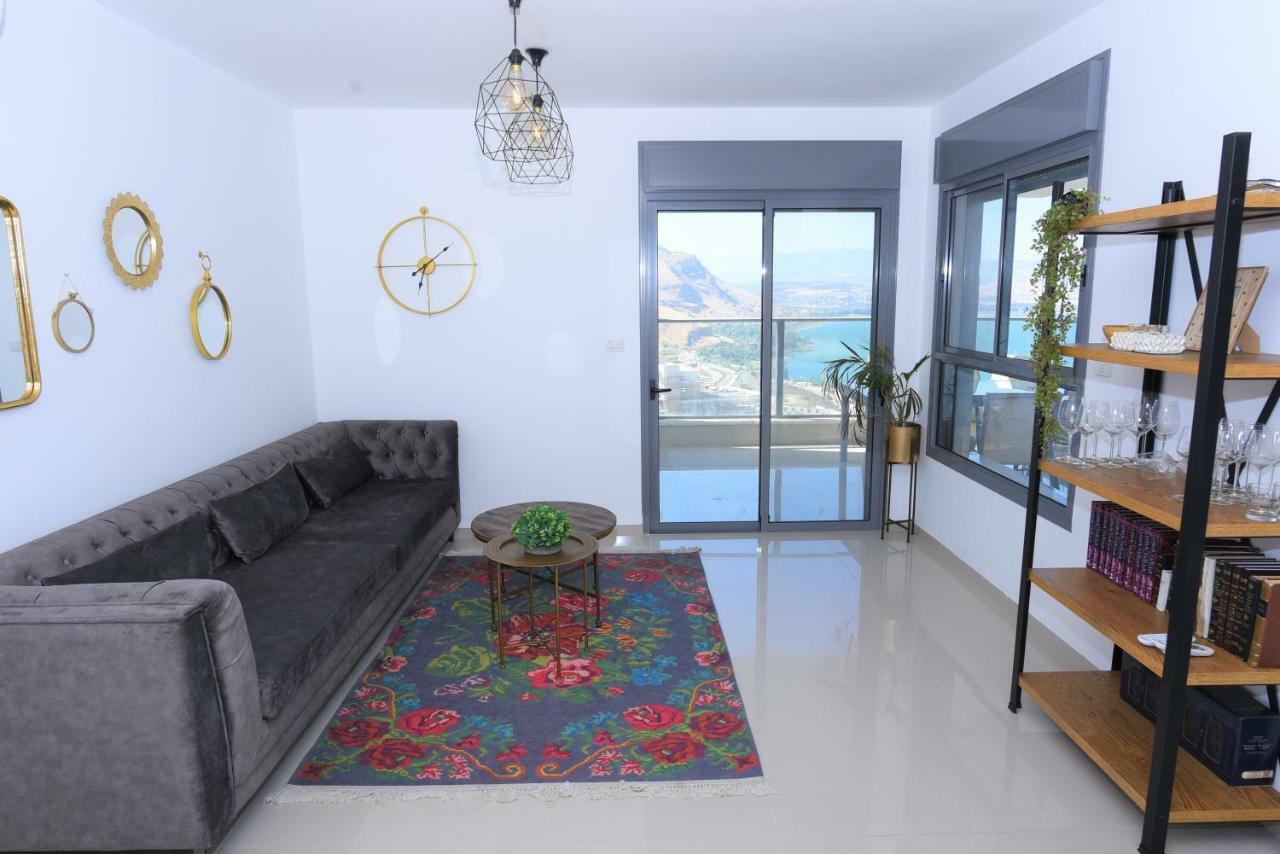Aristone Luxury Apartment Tiberias Eksteriør bilde