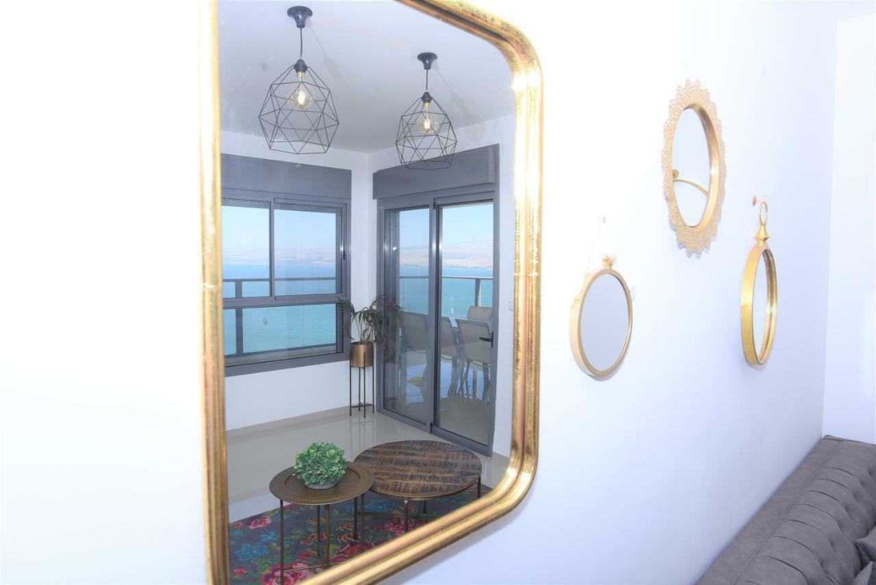 Aristone Luxury Apartment Tiberias Eksteriør bilde