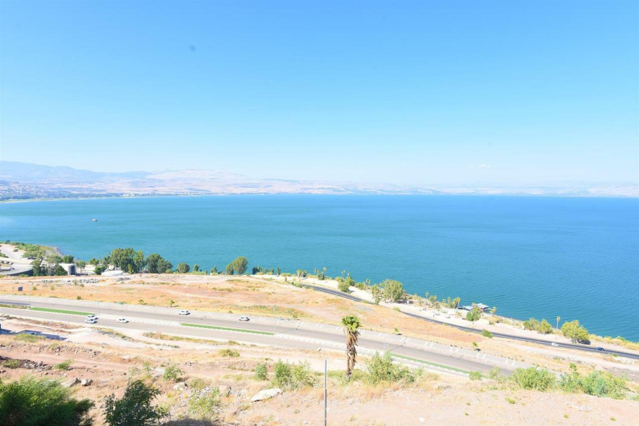 Aristone Luxury Apartment Tiberias Eksteriør bilde