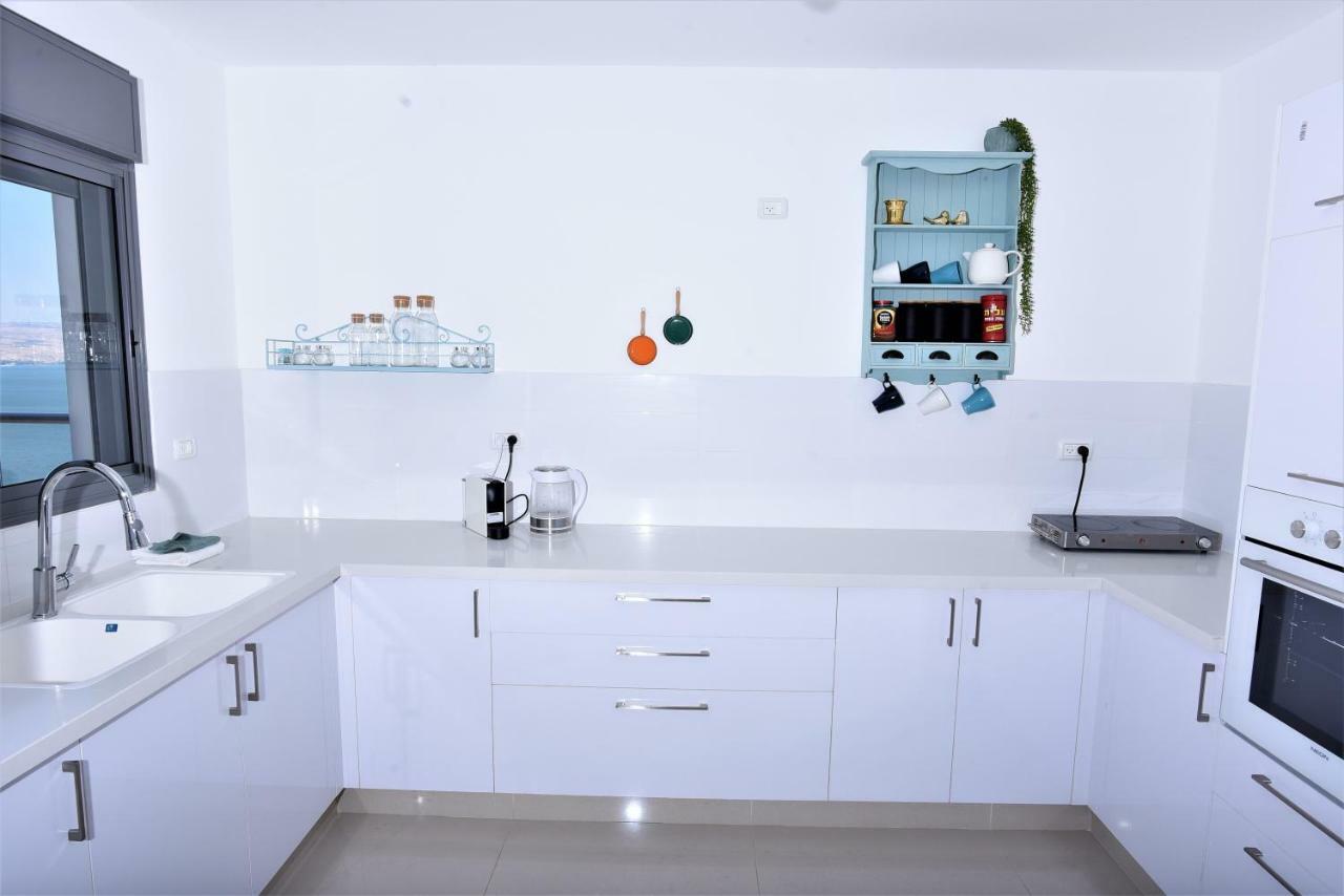 Aristone Luxury Apartment Tiberias Eksteriør bilde