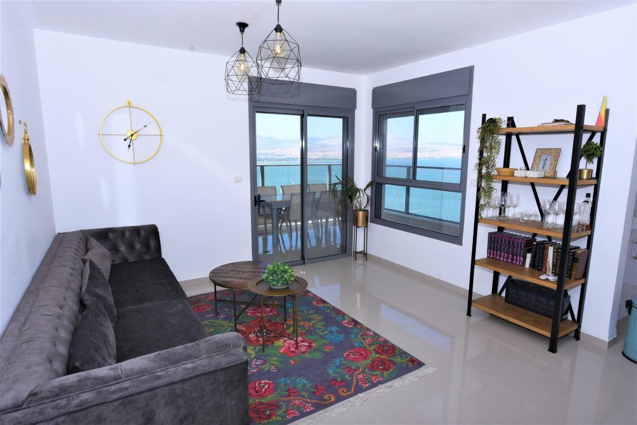 Aristone Luxury Apartment Tiberias Eksteriør bilde